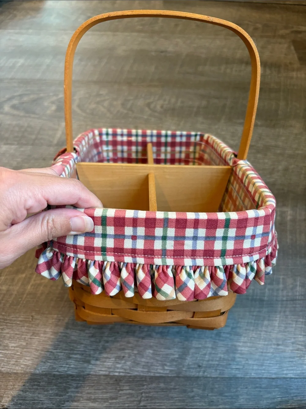 Longaberger Woven Basket Red/White Plaid Liner Wooden Divider & Protector 2000